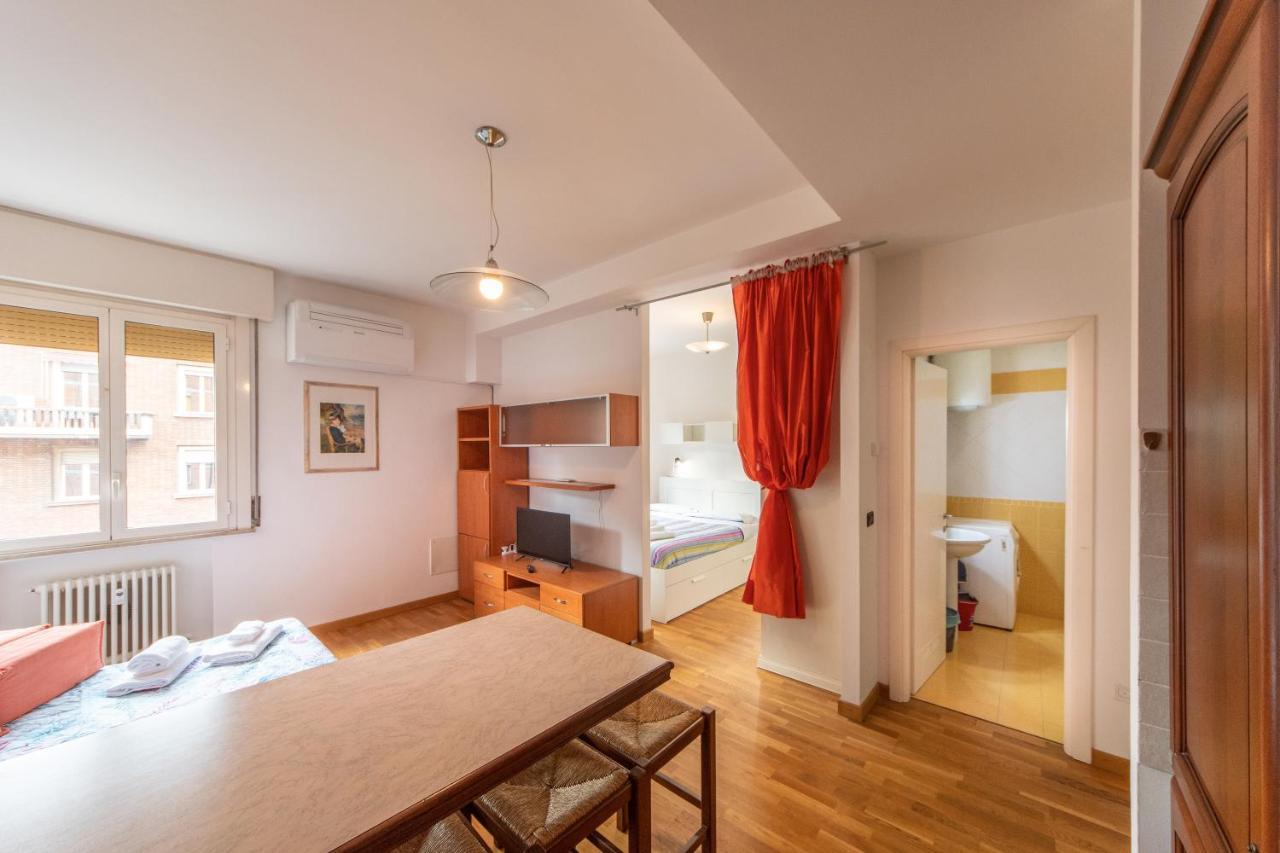 Housmart Milazzo 5 Apartment Bologna Bagian luar foto
